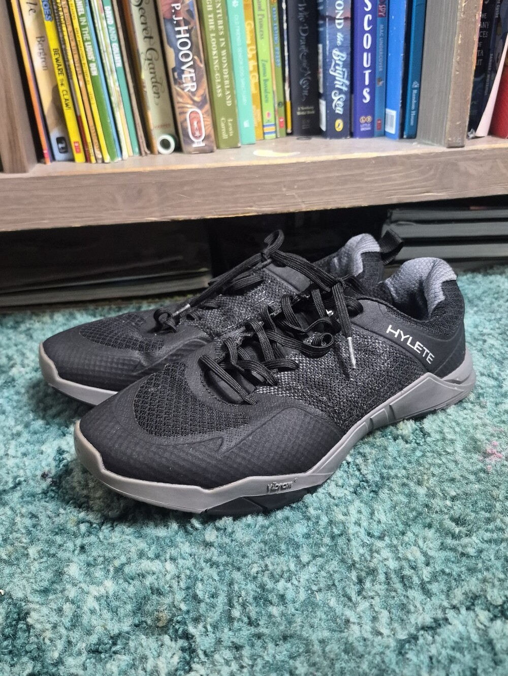 Hylete Men's Circuit Cross-Training Sneakers Sizs 8